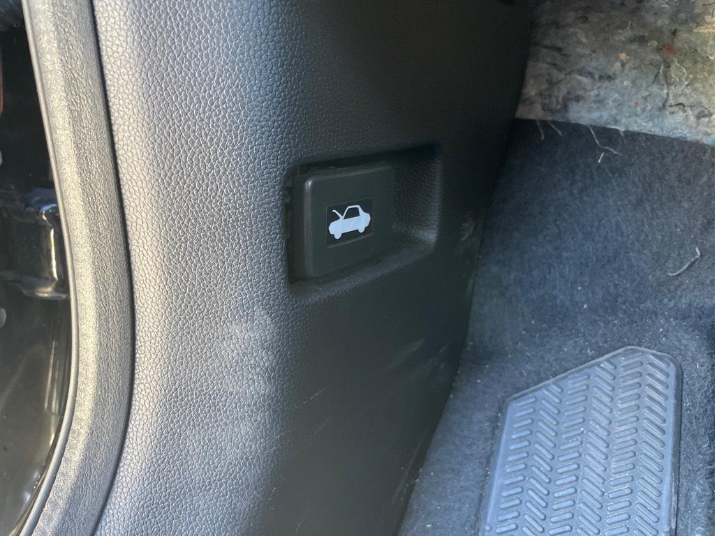 used 2024 Honda CR-V Hybrid car, priced at $32,039