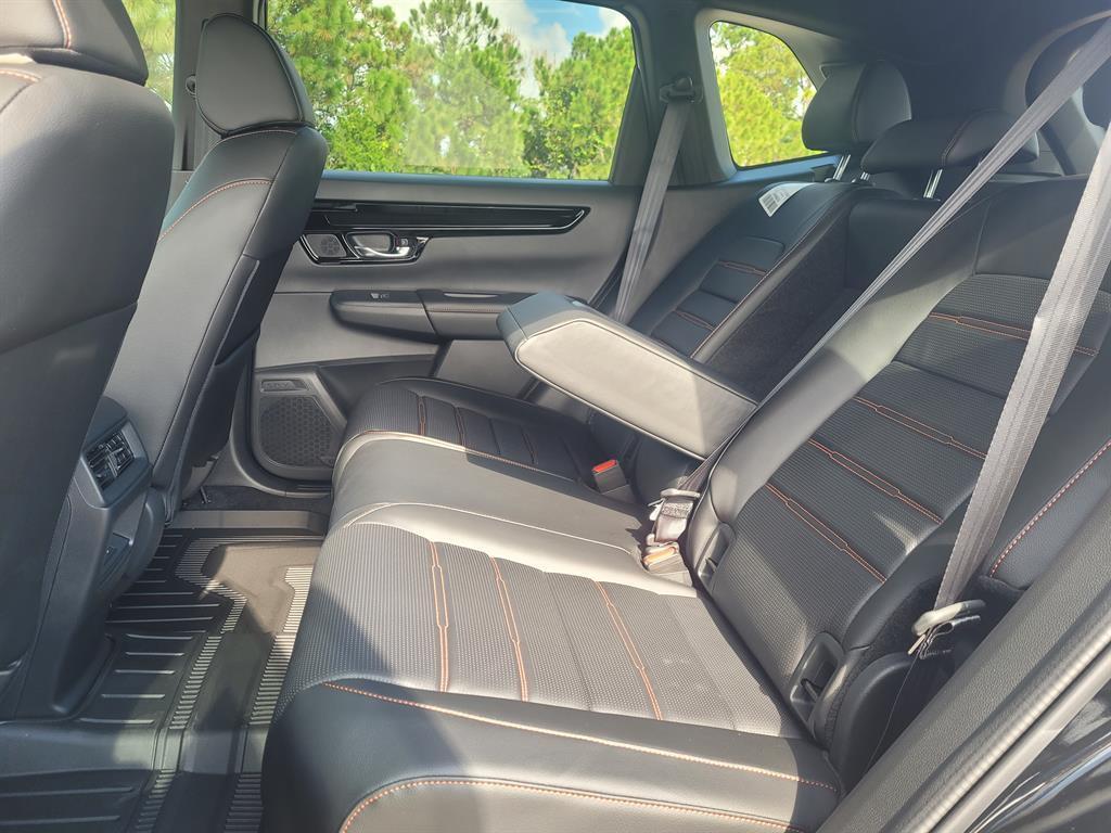 new 2026 Honda CR-V Hybrid car, priced at $40,933