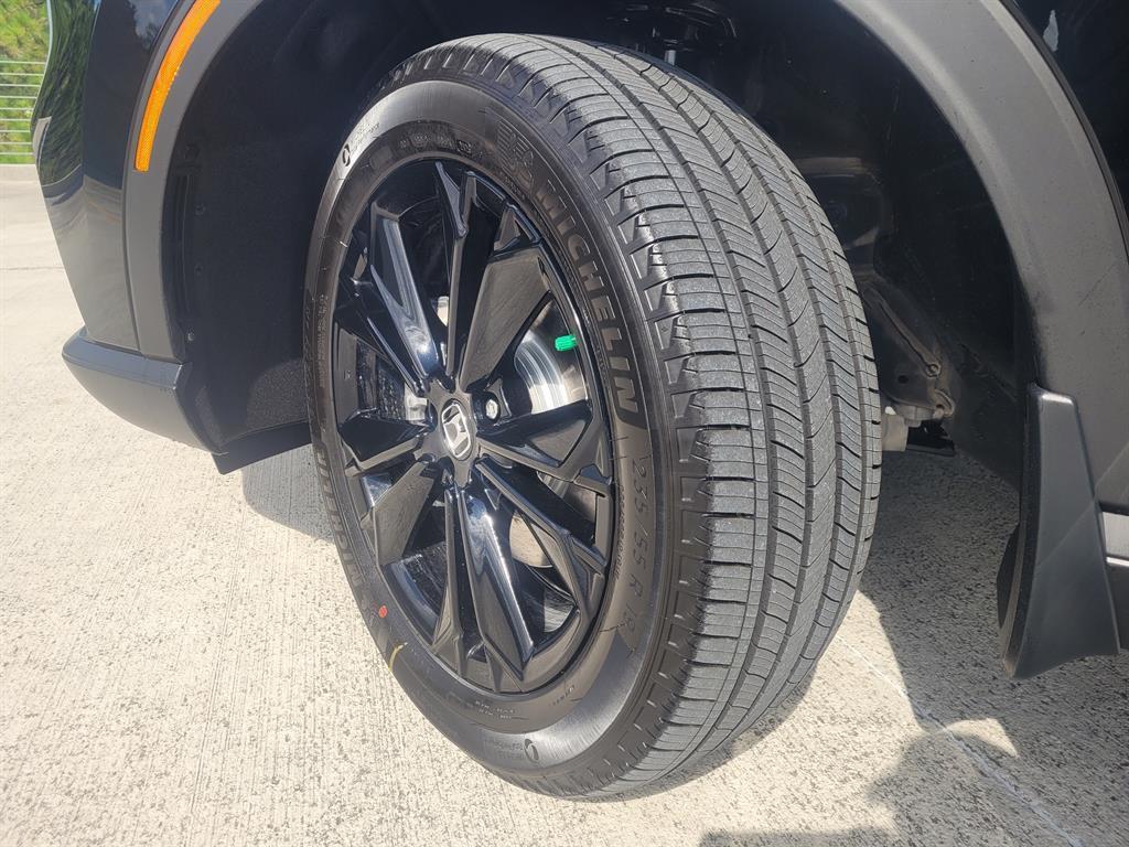 new 2026 Honda CR-V Hybrid car, priced at $40,933