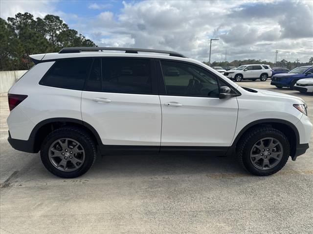 used 2024 Honda Passport car, priced at $39,088