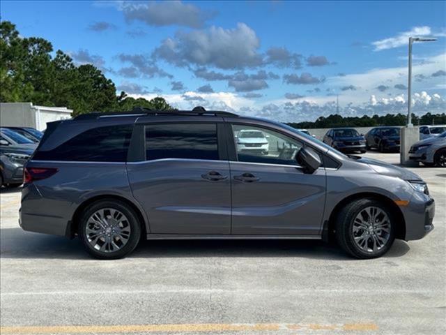 new 2025 Honda Odyssey car, priced at $45,180