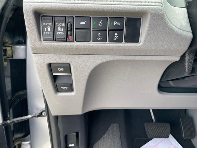 used 2020 Honda Odyssey car, priced at $25,437