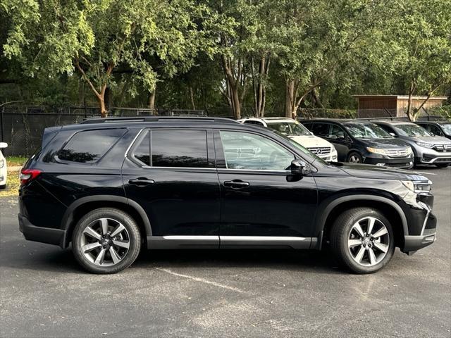 new 2025 Honda Pilot car, priced at $50,668