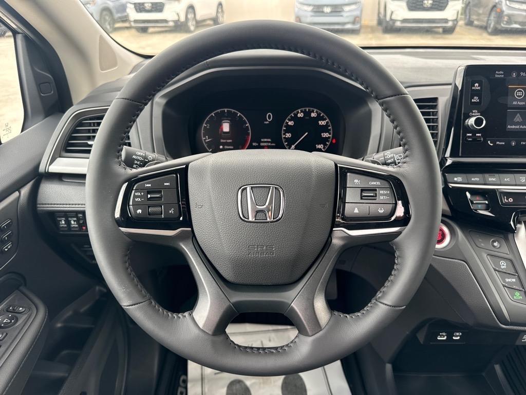 new 2026 Honda Odyssey car, priced at $45,785