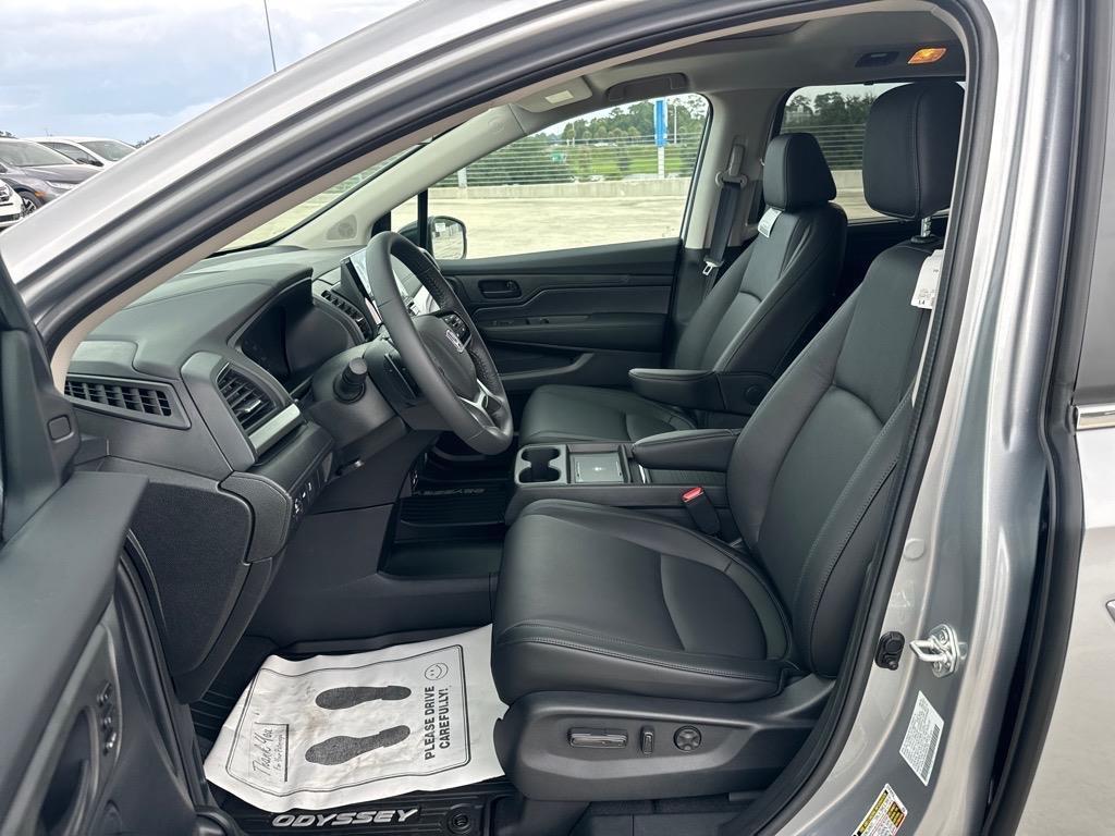 new 2026 Honda Odyssey car, priced at $45,785