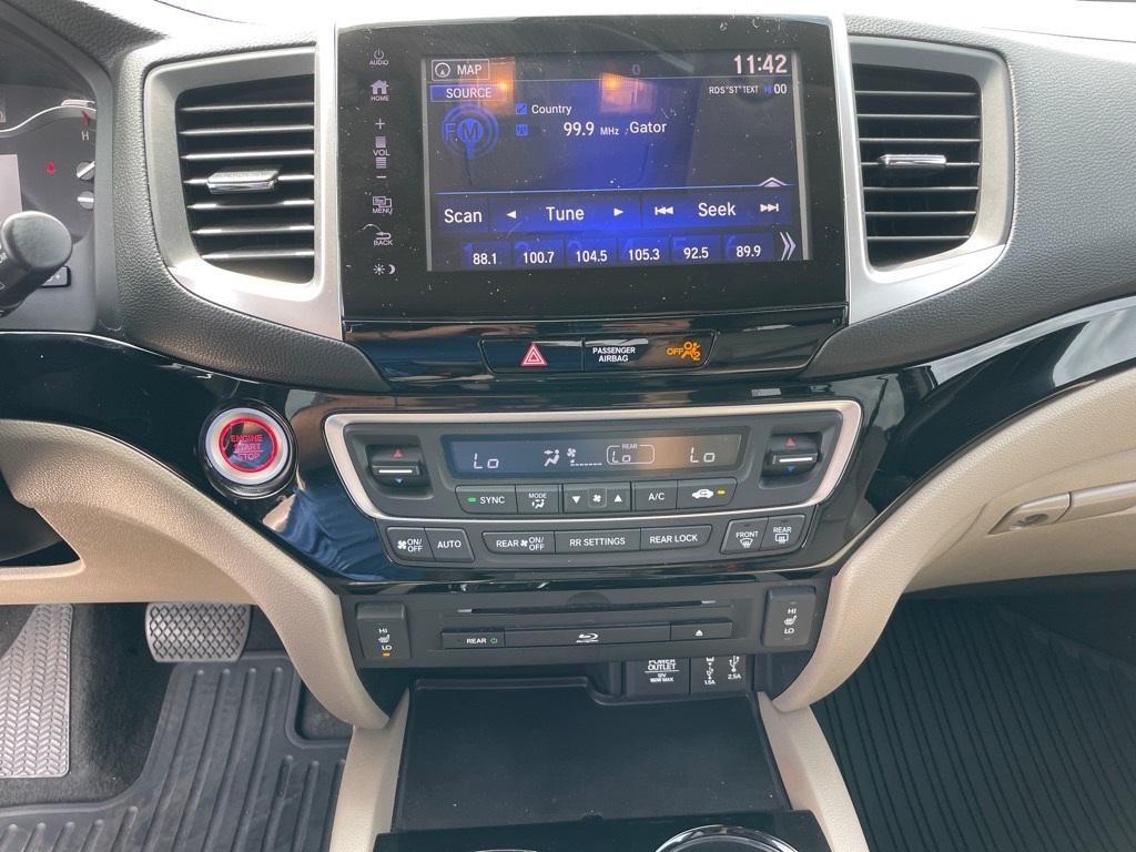 used 2018 Honda Pilot car, priced at $18,912