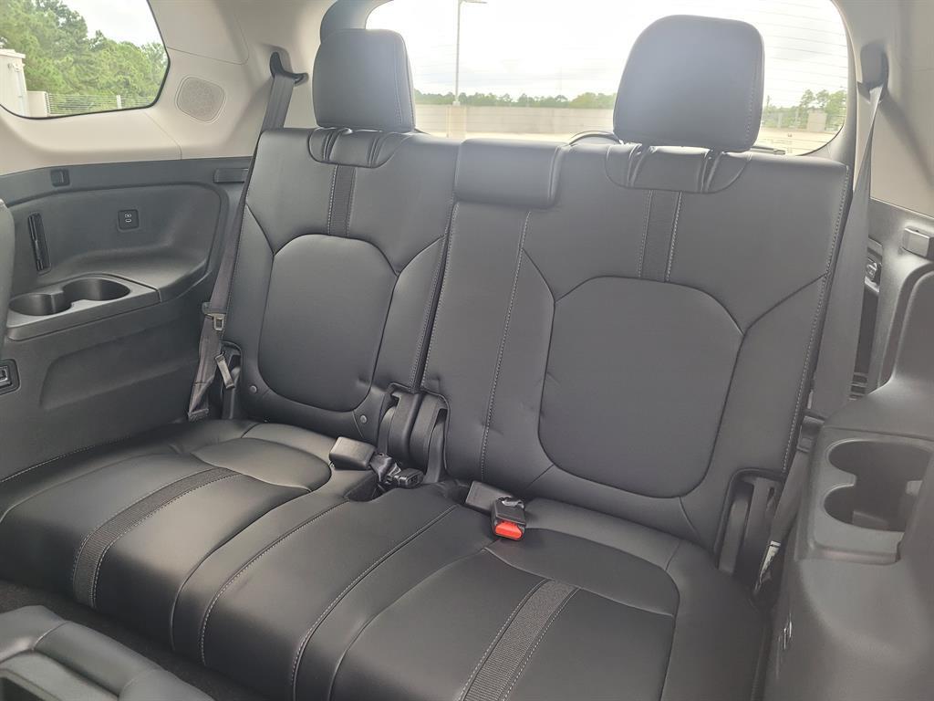 new 2025 Honda Pilot car, priced at $48,244