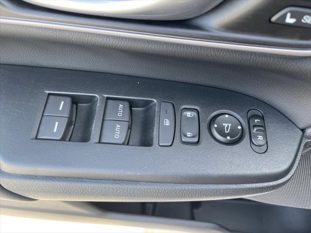 used 2020 Honda CR-V Hybrid car, priced at $26,998