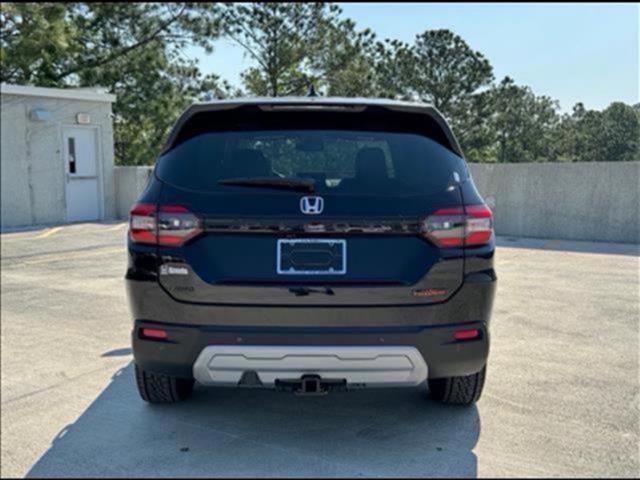 new 2025 Honda Pilot car, priced at $48,960