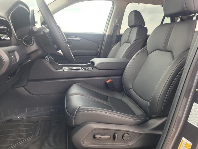 new 2025 Honda Pilot car, priced at $45,747