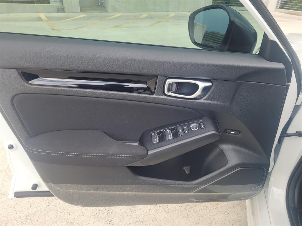 new 2025 Honda Civic Hybrid car, priced at $29,209