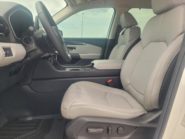 new 2025 Honda Pilot car, priced at $44,215