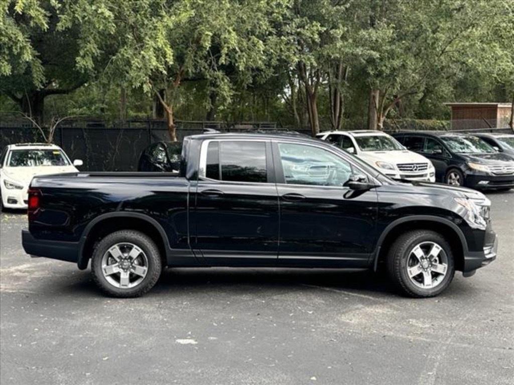new 2025 Honda Ridgeline car, priced at $44,191