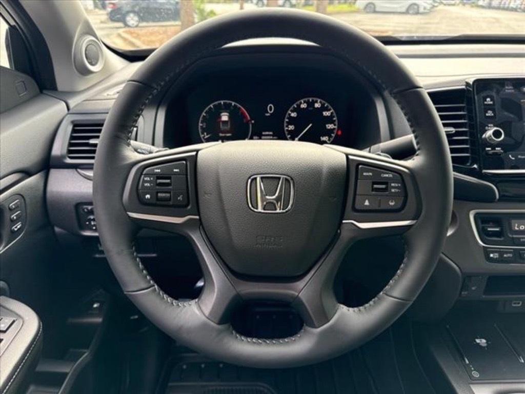 new 2025 Honda Ridgeline car, priced at $44,191
