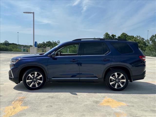 new 2025 Honda Pilot car, priced at $47,900