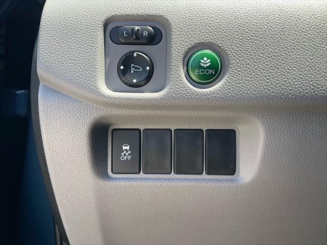 used 2017 Honda Pilot car, priced at $16,055