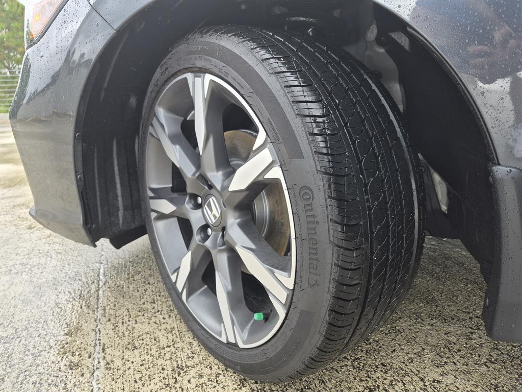 new 2026 Honda Civic Hybrid car, priced at $32,983