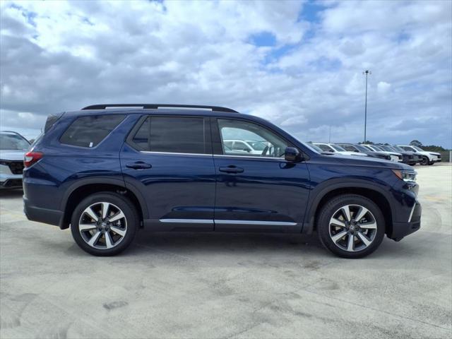 new 2025 Honda Pilot car, priced at $47,309