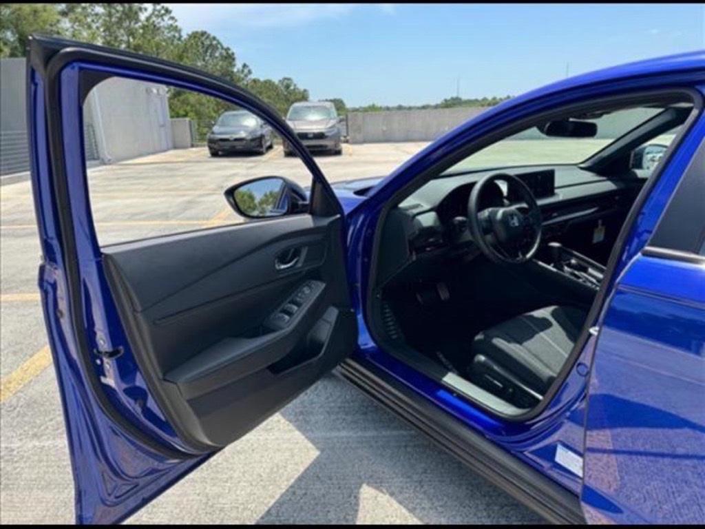 new 2025 Honda Accord Hybrid car, priced at $33,847