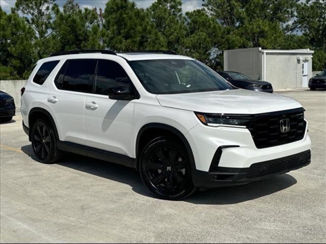 new 2025 Honda Pilot car, priced at $51,960
