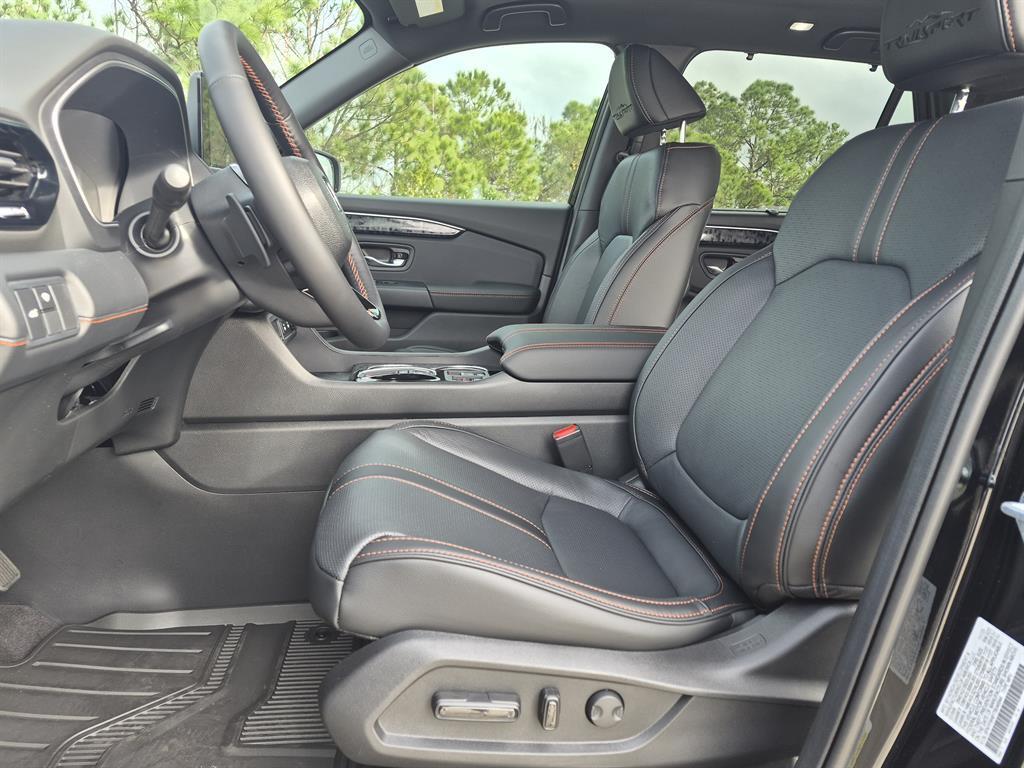 new 2026 Honda Passport car, priced at $52,100