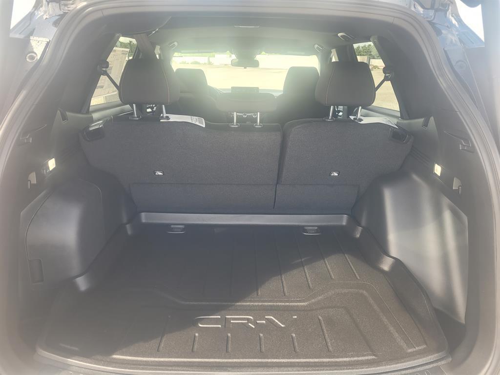 new 2026 Honda CR-V Hybrid car, priced at $39,911
