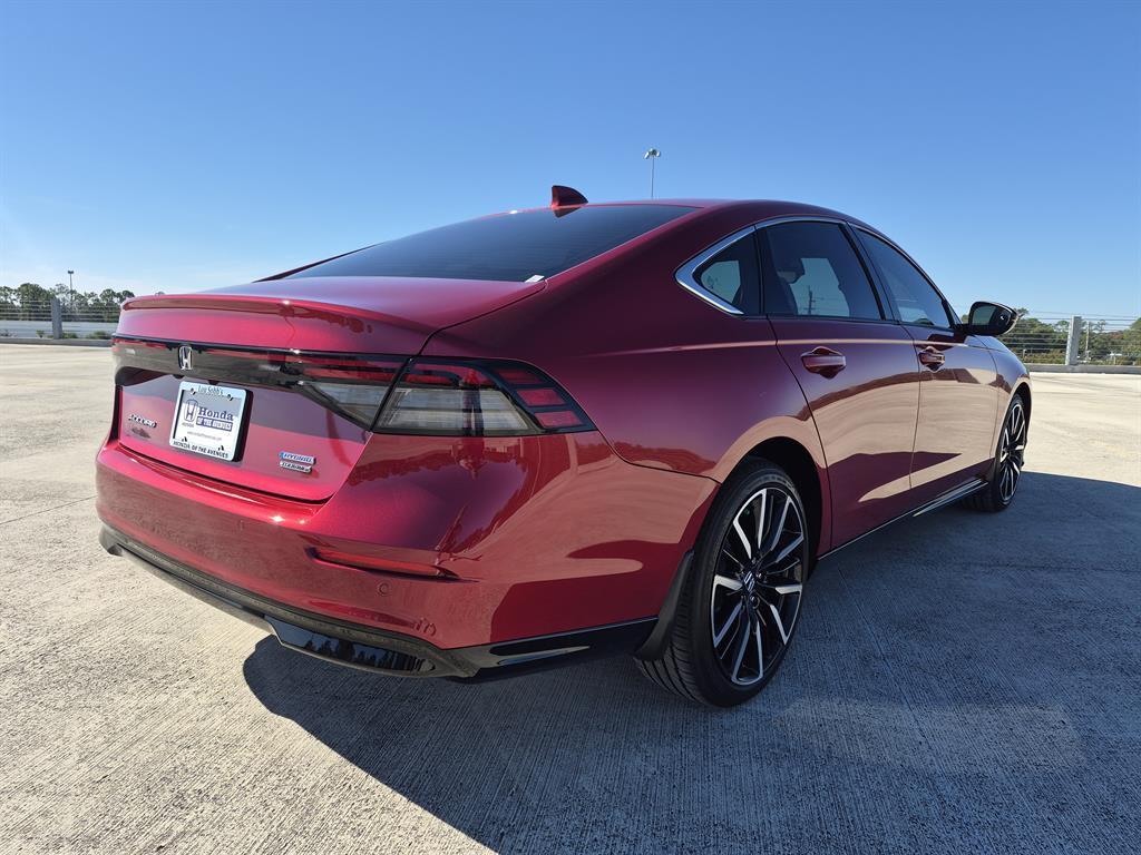 new 2025 Honda Accord Hybrid car, priced at $39,330