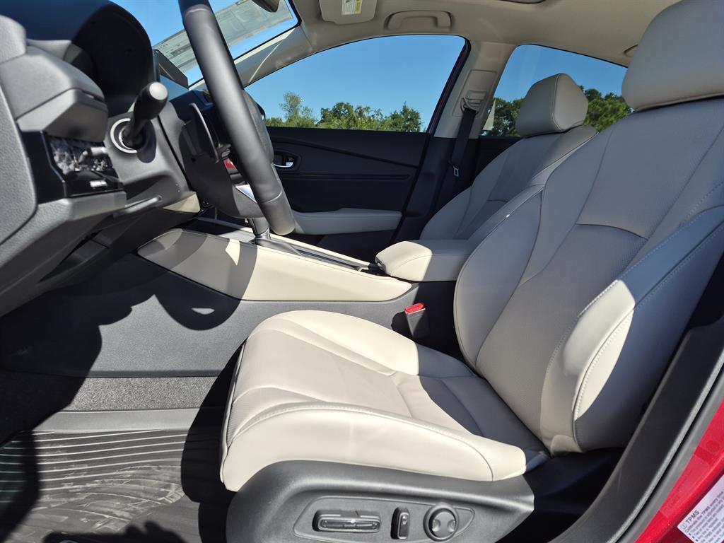 new 2025 Honda Accord Hybrid car, priced at $39,330