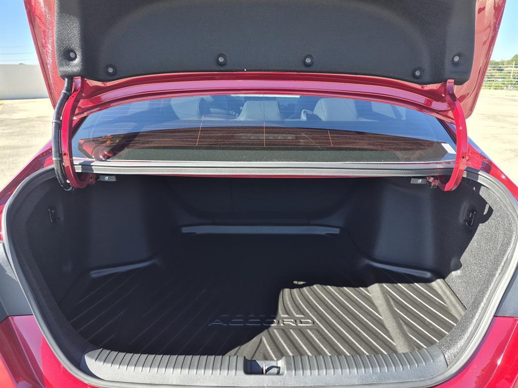 new 2025 Honda Accord Hybrid car, priced at $39,330