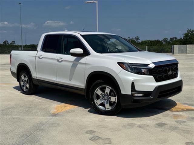 new 2025 Honda Ridgeline car, priced at $44,615