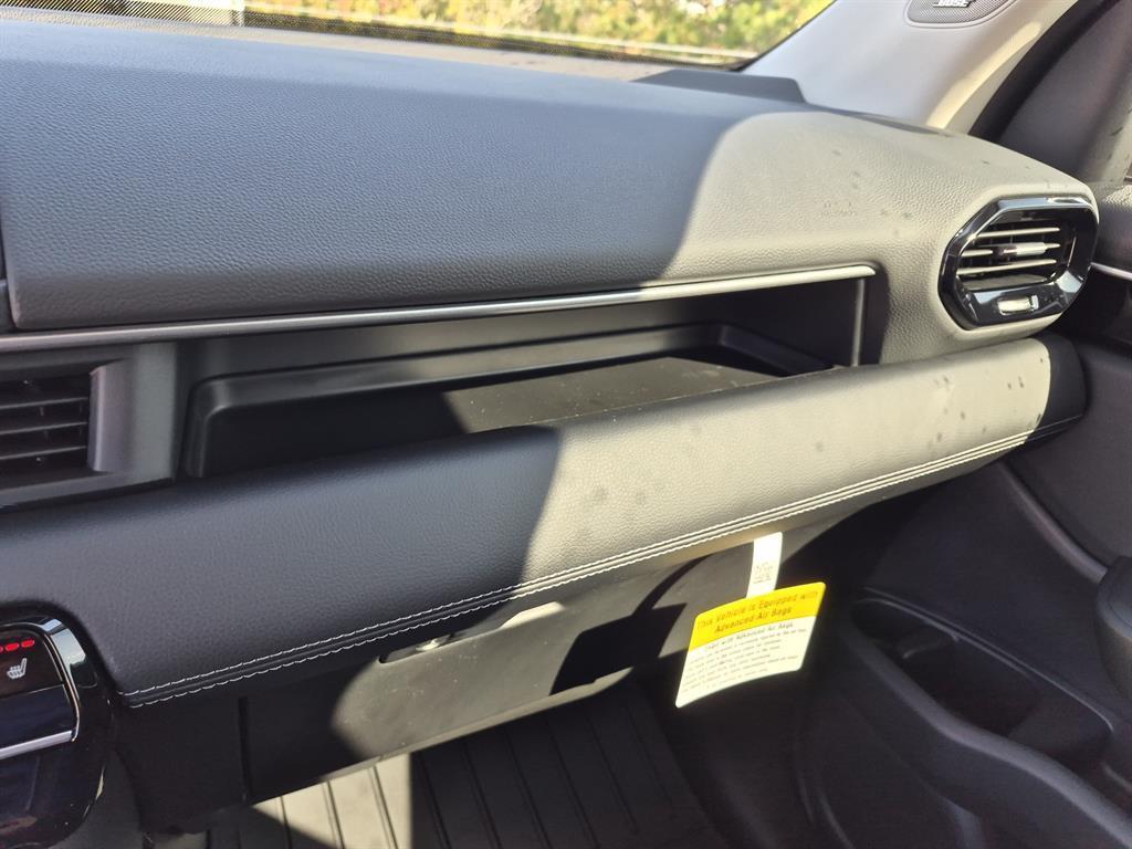 new 2025 Honda Pilot car, priced at $49,488