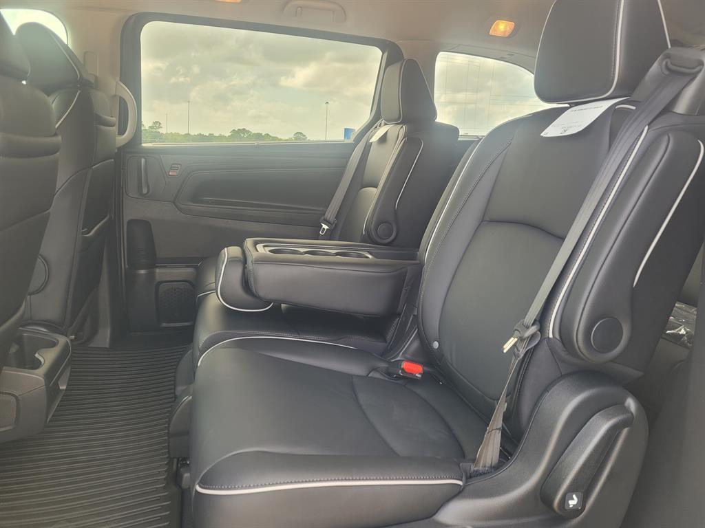 new 2026 Honda Odyssey car, priced at $51,915