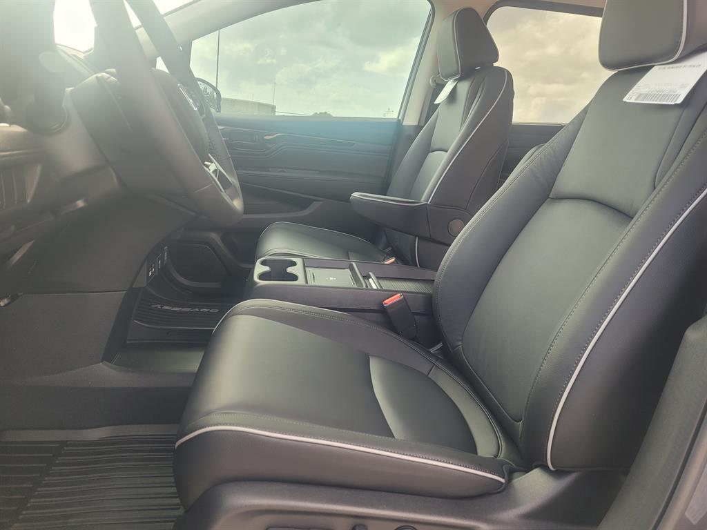 new 2026 Honda Odyssey car, priced at $51,915