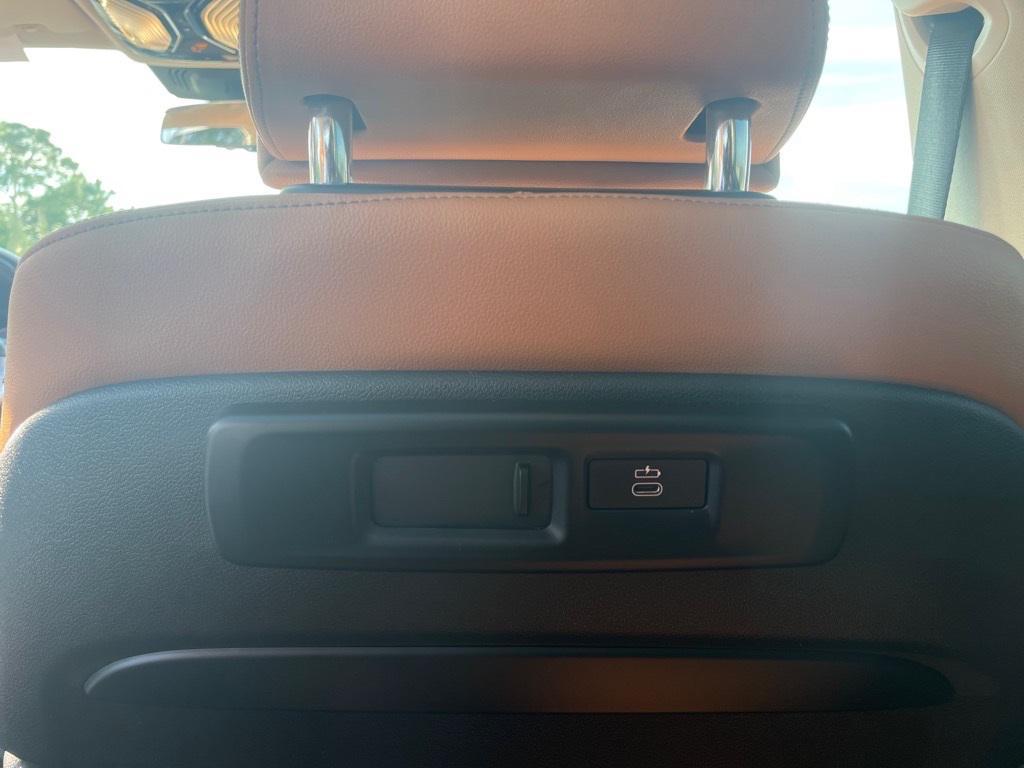 used 2021 BMW X7 car, priced at $41,148