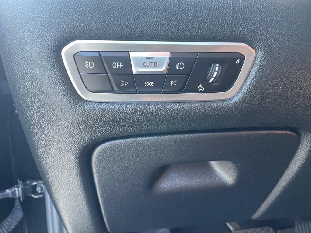 used 2021 BMW X7 car, priced at $41,148