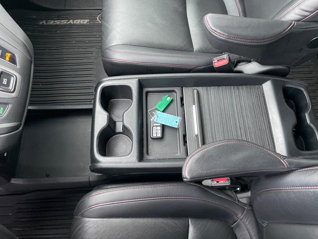 used 2023 Honda Odyssey car, priced at $32,001