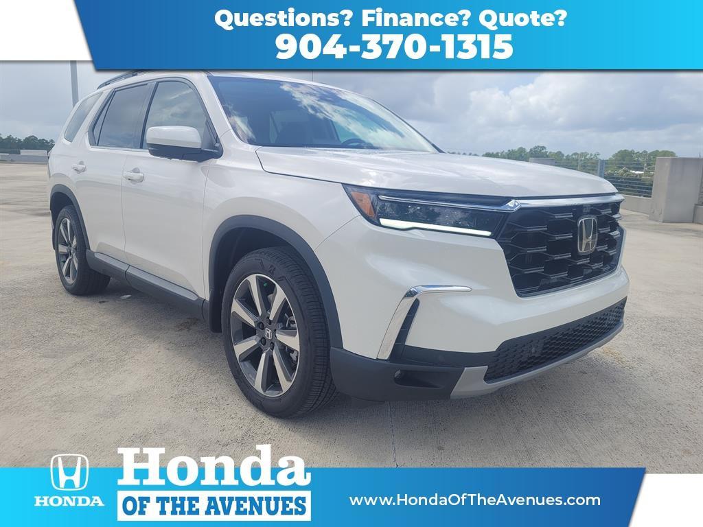 new 2025 Honda Pilot car, priced at $51,087