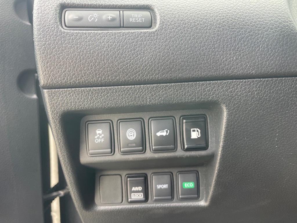 used 2020 Nissan Rogue car, priced at $12,621