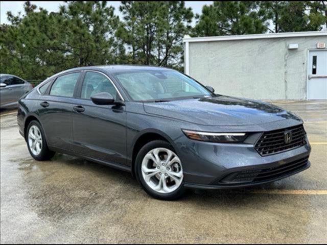 new 2025 Honda Accord car, priced at $28,622