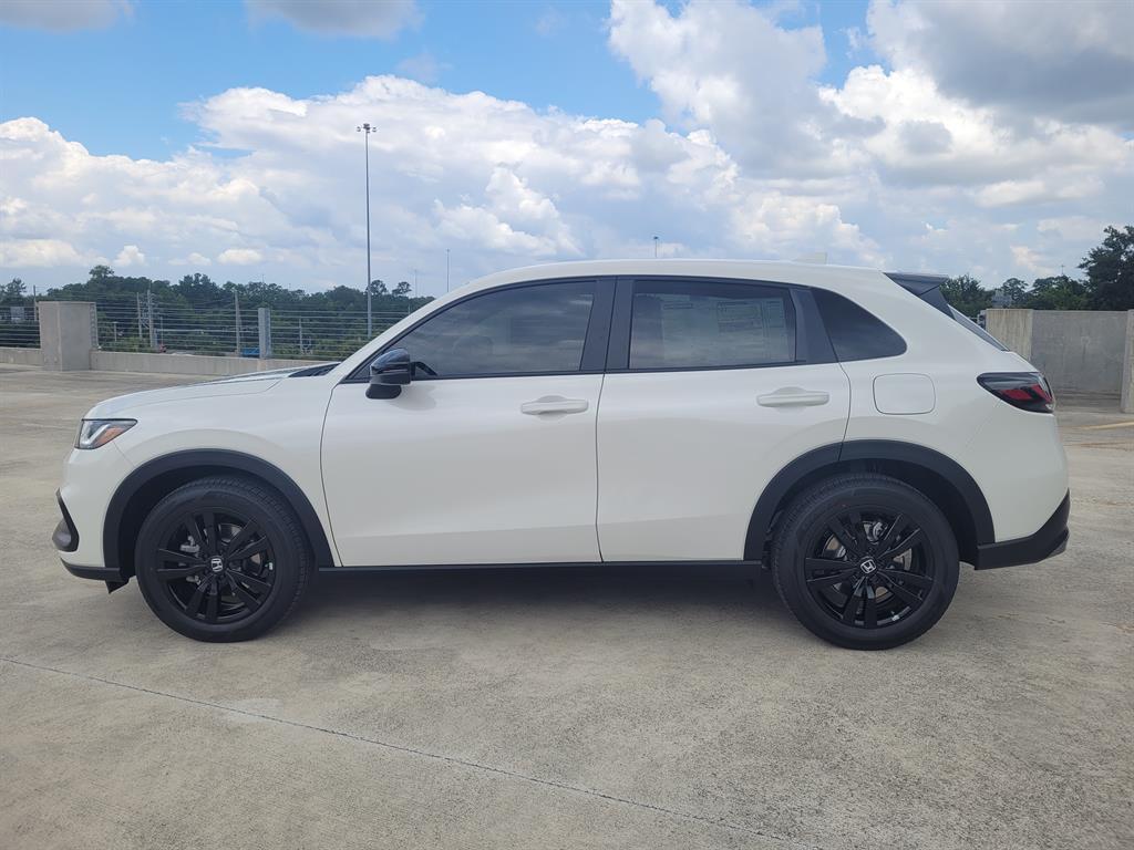 new 2026 Honda HR-V car, priced at $28,920