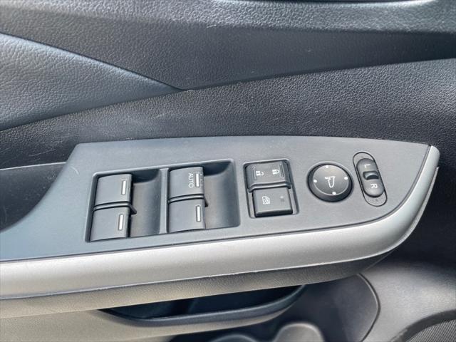 used 2014 Honda CR-V car, priced at $11,000