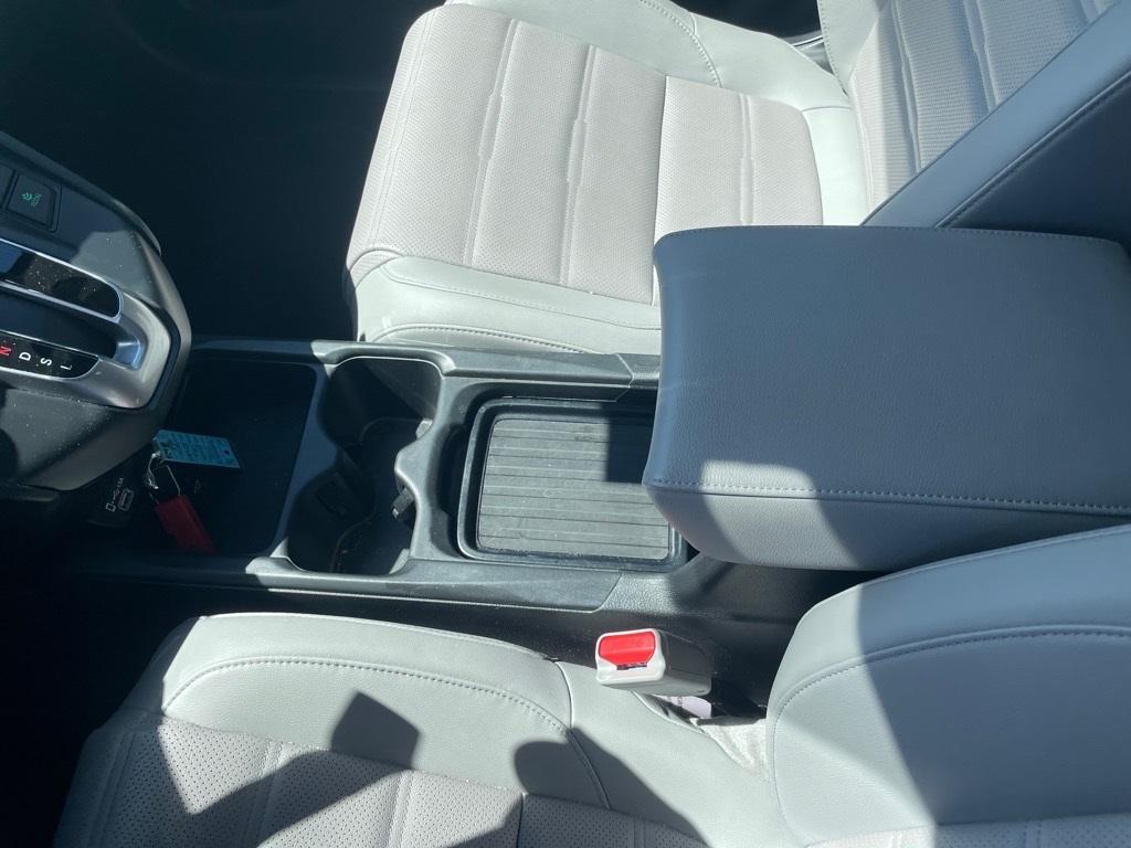 used 2022 Honda CR-V car, priced at $29,075