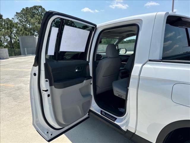 new 2025 Honda Ridgeline car, priced at $43,830