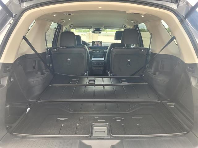 new 2025 Honda Pilot car, priced at $45,061