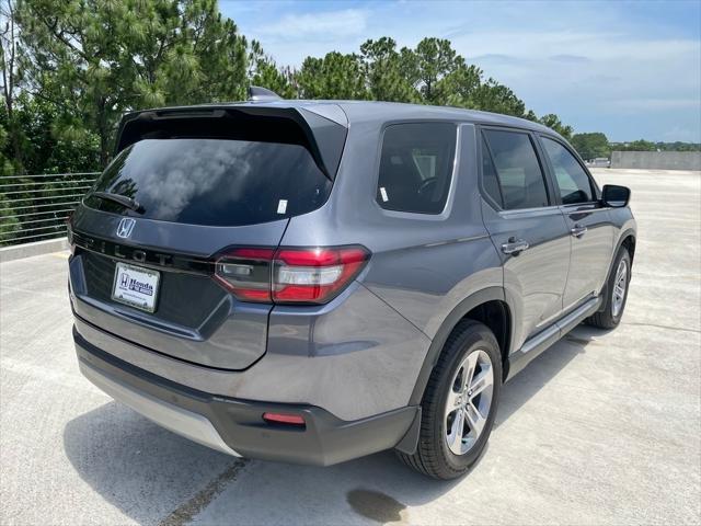used 2025 Honda Pilot car, priced at $44,420