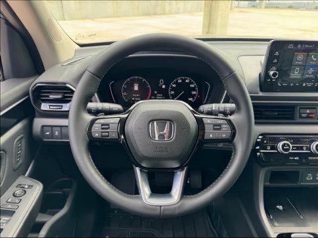 used 2025 Honda Pilot car, priced at $45,459