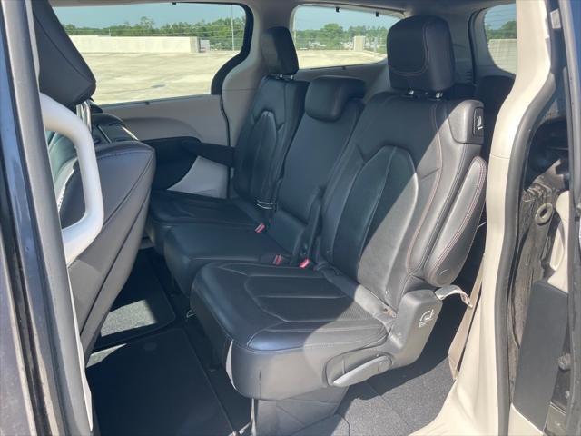 used 2019 Chrysler Pacifica car, priced at $17,730