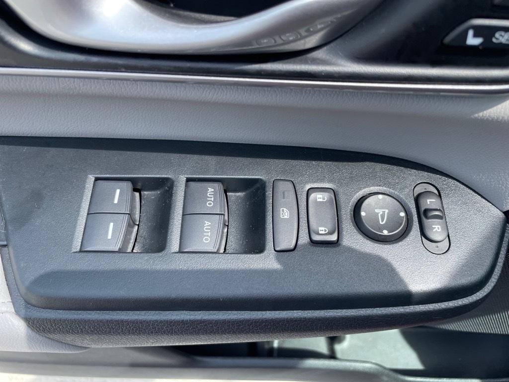 used 2022 Honda CR-V Hybrid car, priced at $28,937