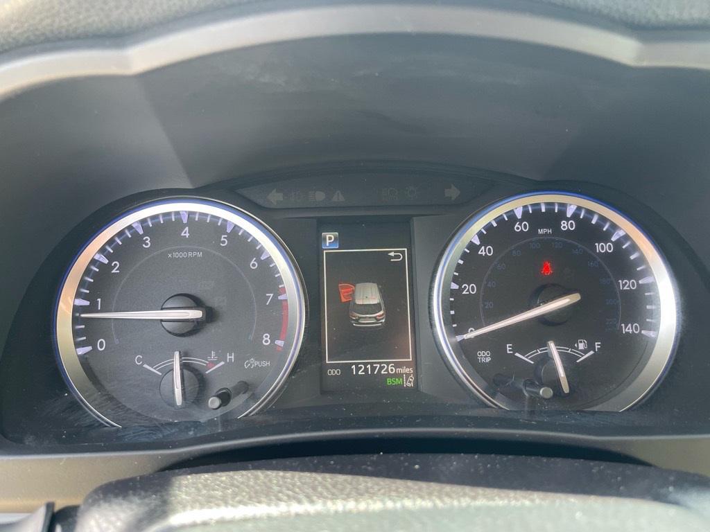 used 2017 Toyota Highlander car, priced at $16,985