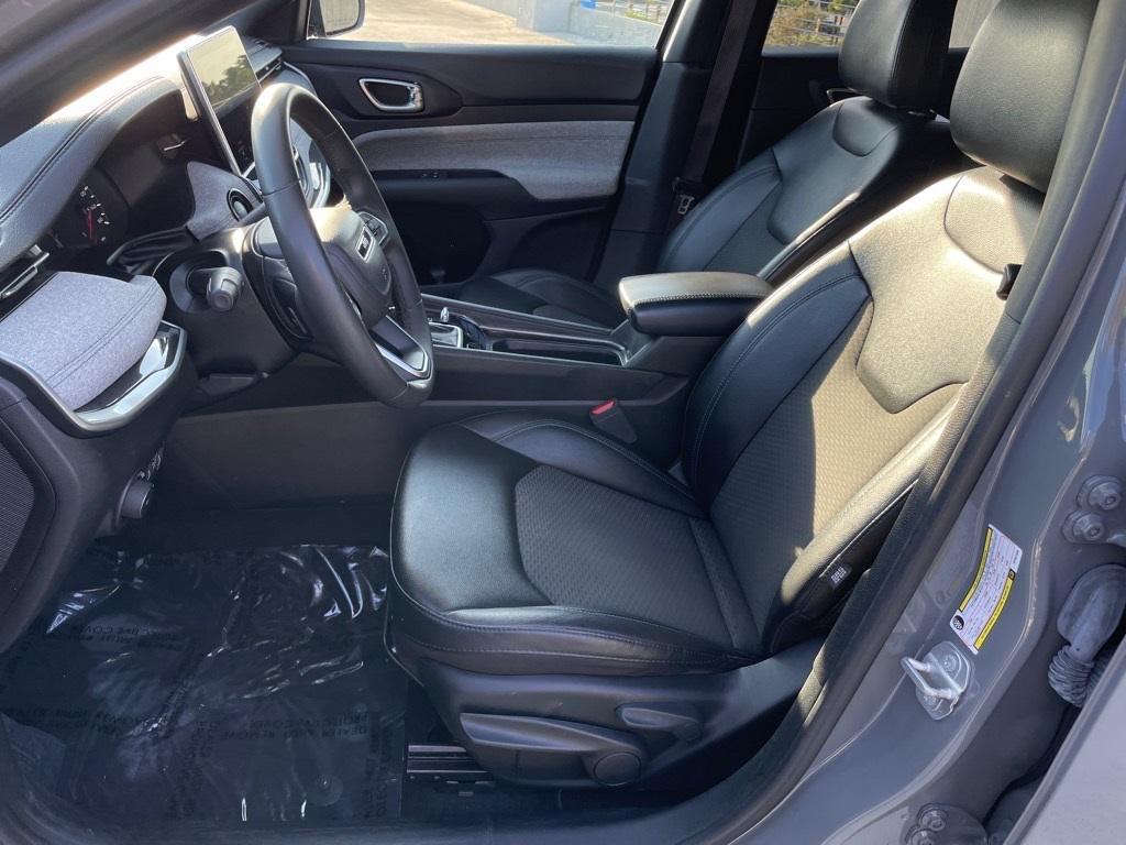 used 2024 Jeep Compass car, priced at $20,319